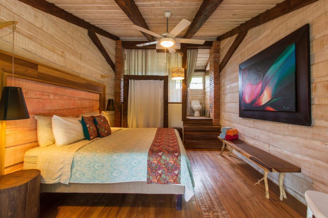 Latica Lodge Playa Negra Экстерьер фото