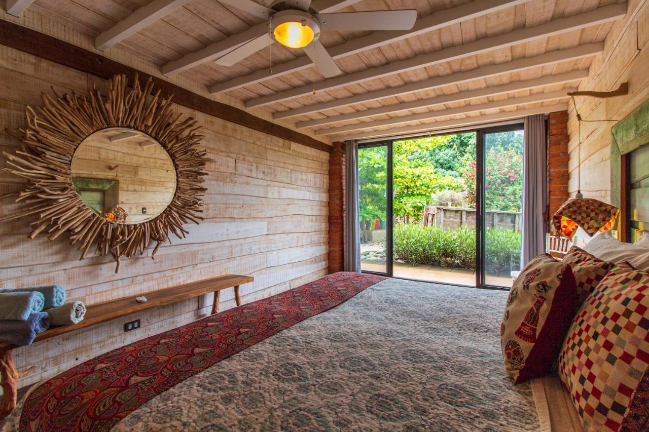 Latica Lodge Playa Negra Экстерьер фото